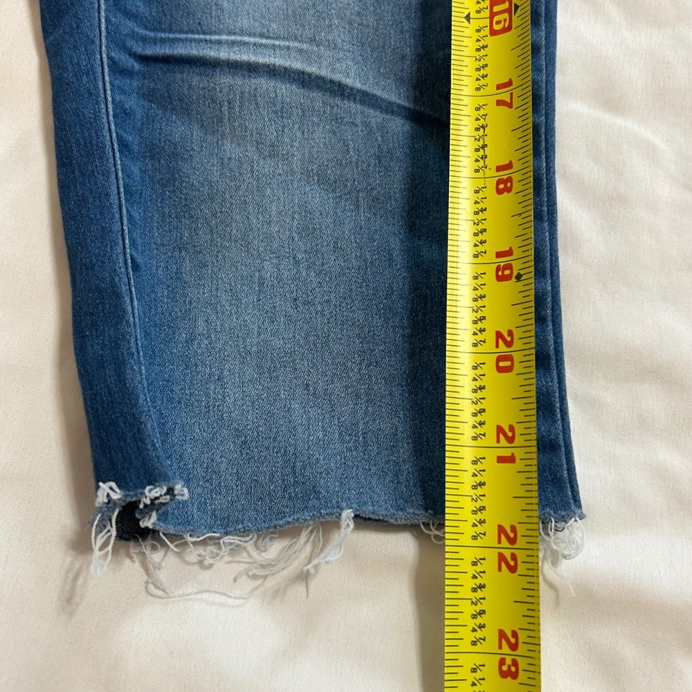 VIP Jeans Womens Blue Mid Rise Raw Hem Capri Denim Jeans Size 1/2 1-6917NB-5 - Picture 2 of 11